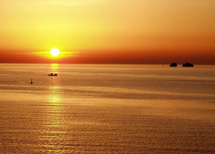 Jasmine Parikia (Paros)