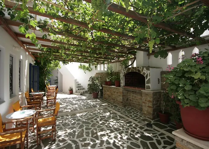 γιασεμί Πανσιόν Πάρος